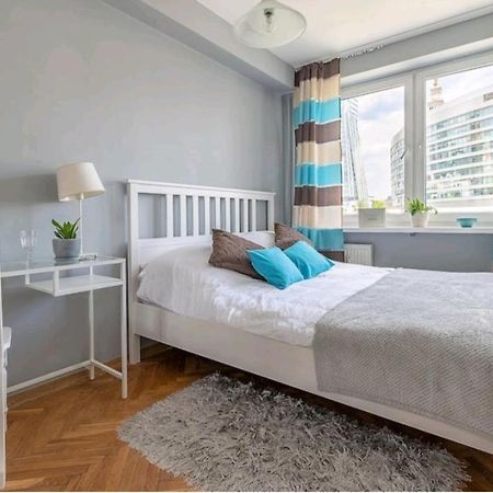 Central Station Gold Street Apartment Varsovia Exterior foto